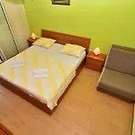 Mustapic Апартаменти *